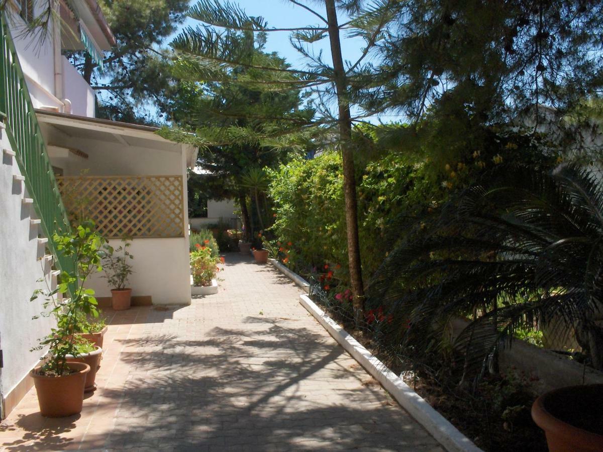 Villa Irene Vieste Exterior photo